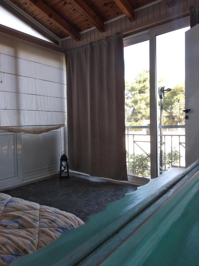 Alternative Country House 10 Minutes From Athens Airport Artemida  Eksteriør billede