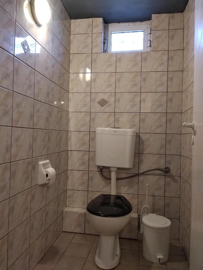 Alternative Country House 10 Minutes From Athens Airport Artemida  Eksteriør billede