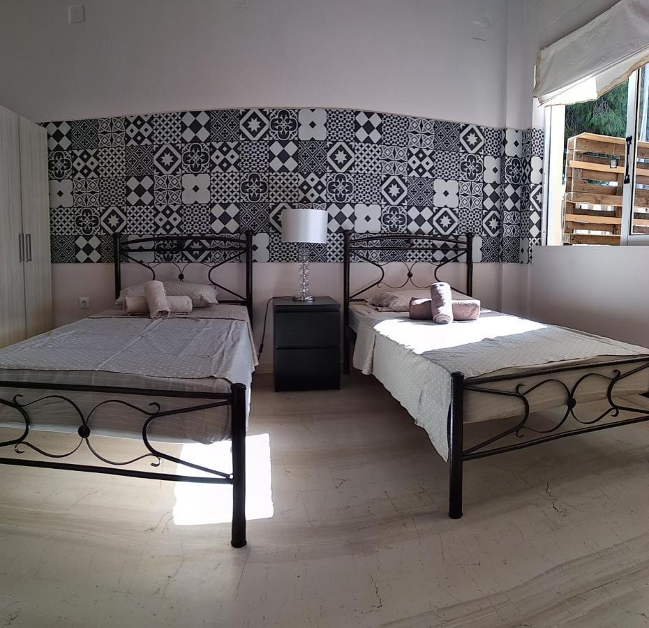 Alternative Country House 10 Minutes From Athens Airport Artemida  Eksteriør billede